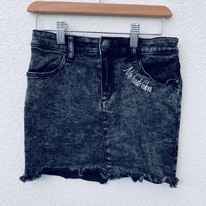 Girl denim skirt and more - Size 9